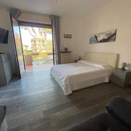 Appartement La Terrazza Con Le Biciclette A Due Passi Dal *